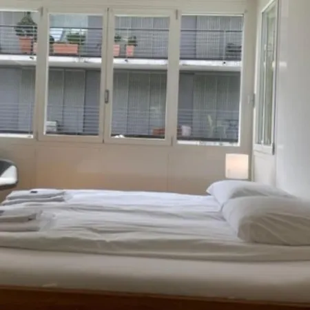 Fantastic 2 Bd Flat - Duke1 Zurich